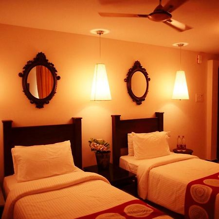 Singapperumalkovil Hotel Highnest מראה חיצוני תמונה